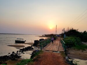 Sunset Hooghly River Kolkata 10 Top Spiritual Places of Sri Lanka